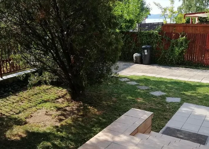 Fecske Home Zamardi