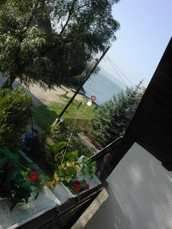 Fecske *